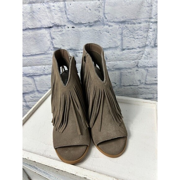 Steve Madden Women 7M Taupe Boot Suede Leather Zip Open Toe Fringe Heeled Bootie - Picture 5 of 12